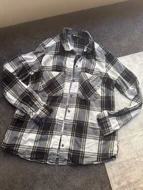 Eddie Bauer Black Gray Plaid Flannel Button-Up Shirt Women’s Size L